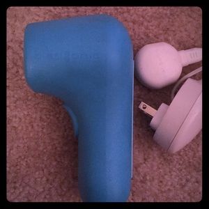 Clarisonic deep pore cleansing brush