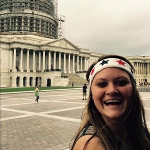 Meet your Posher, Melissa