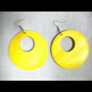 🚫SOLD!!! Wooden Earrings. .