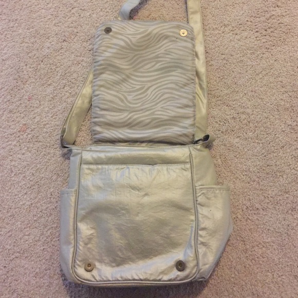 Purse - Picture 2 of 4
