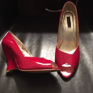 Red Patent Leather Peep-toe Wedges. 8.5