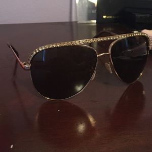 Diamond Aviator sunglasses
