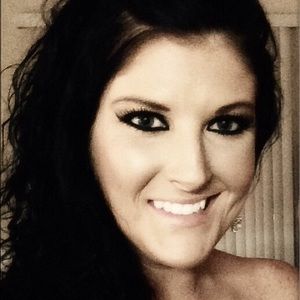 Meet your Posher, Lindsay