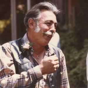 Meet your Posher, Stella