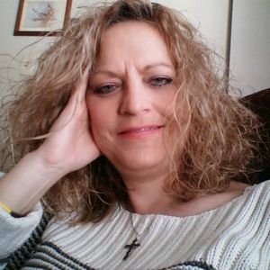 Meet your Posher, Beth