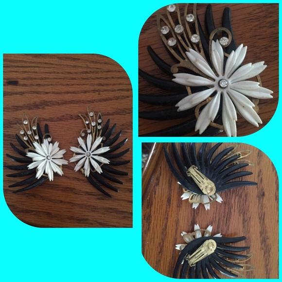large 50s German plastic rhinestone clip earrings