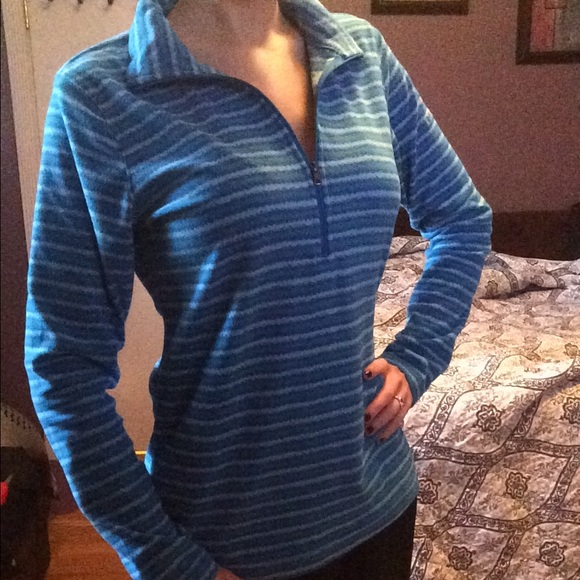 Columbia fleece pullover. - Picture 1 of 4