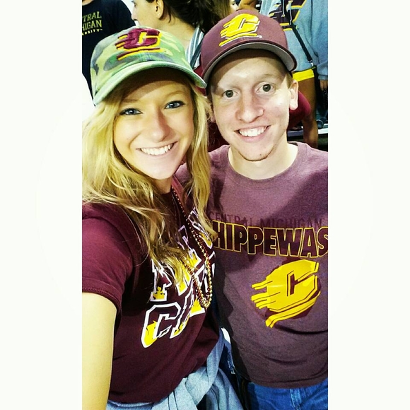 Meet your Posher, Heather - Picture 1 of 1