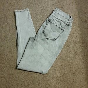 Grey skinny jeans