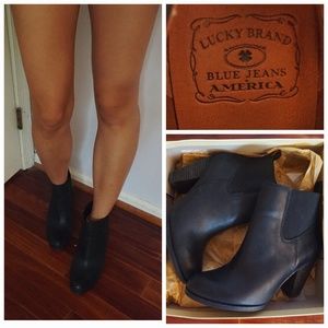 Lucky Brand Parlei Black Booties, Size 9M