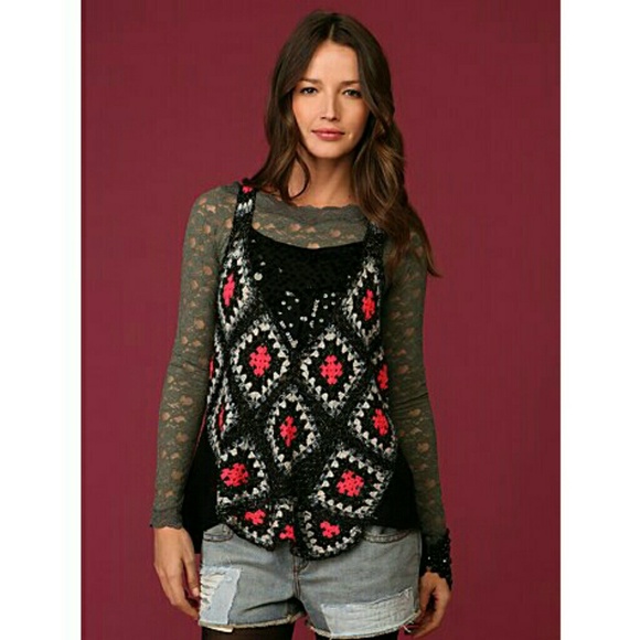 FREE PEOPLE // Crochet Top