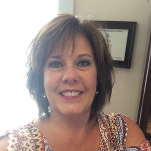Meet your Posher, Valerie
