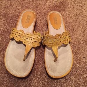 mossimo sandals