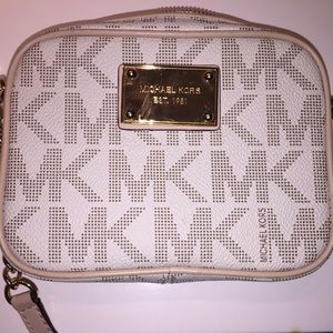 Michael Kors Crossbody
