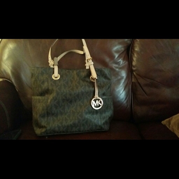 MK purse - leather