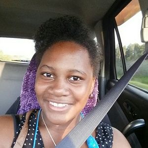 Meet your Posher, Angelica