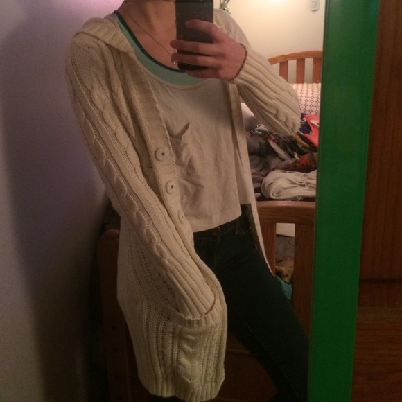 Aeropostale Cream Sweater Cardigan - Picture 2 of 3