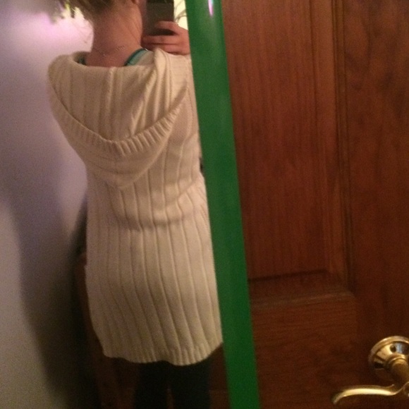 Aeropostale Cream Sweater Cardigan - Picture 3 of 3