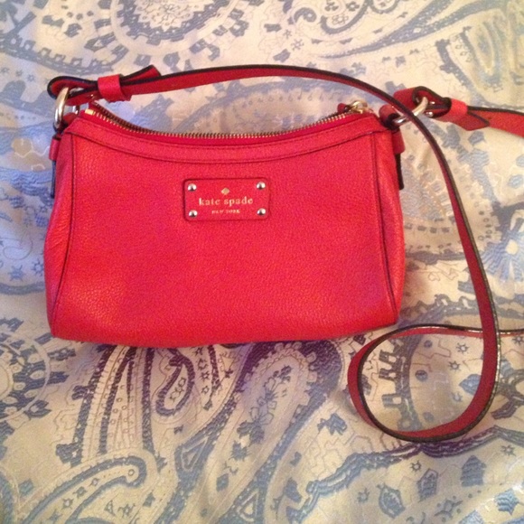 *SOLD*Kate spade geranium leather Berkshire road