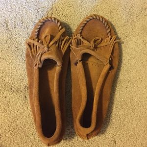 Minnetonka moccasins - holding for someone