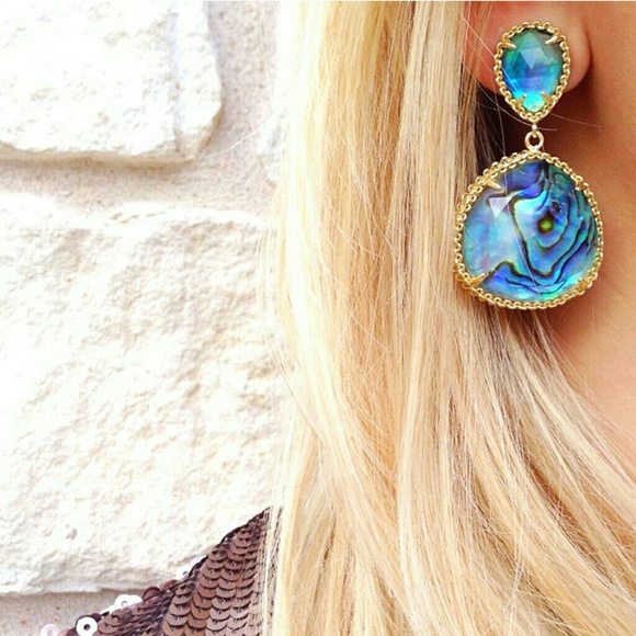 Kendra Scott Jewelry - Kendra Scott Penny Earrings in Abalone Shell