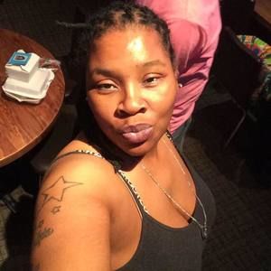 Meet your Posher, Keshia