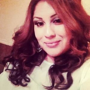 Meet your Posher, Amaris