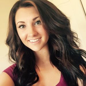 Meet your Posher, Jenine