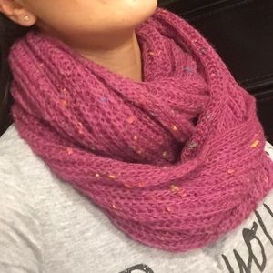Infiniti scarf