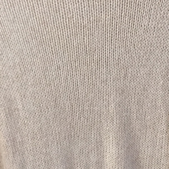 Cute Casual Sweater - Picture 3 of 4