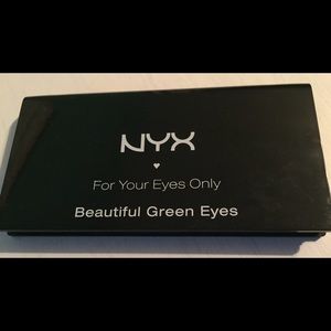 NYX Eye Shadow Palette
