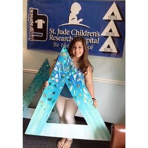 Meet your Posher, Chloe