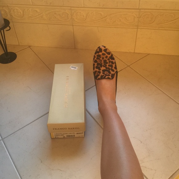 FRANCO SARTO BNWB CALF HAIR LEOPARD FLATS - Picture 2 of 2