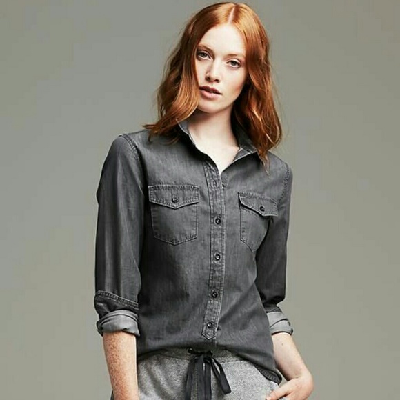 Banana Republic Gray Soft Wash Denim Shirt