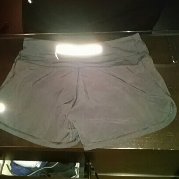 Lululemon black shorts
