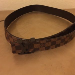 Authentic !!!Almost like new Louis Vuitton belt!!
