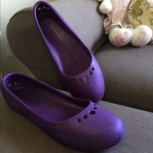 Purple crocs