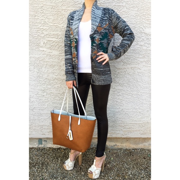 🌲Buy 1 Get 1 Free🌲 Aztec shall collar sweater - Picture 2 of 4