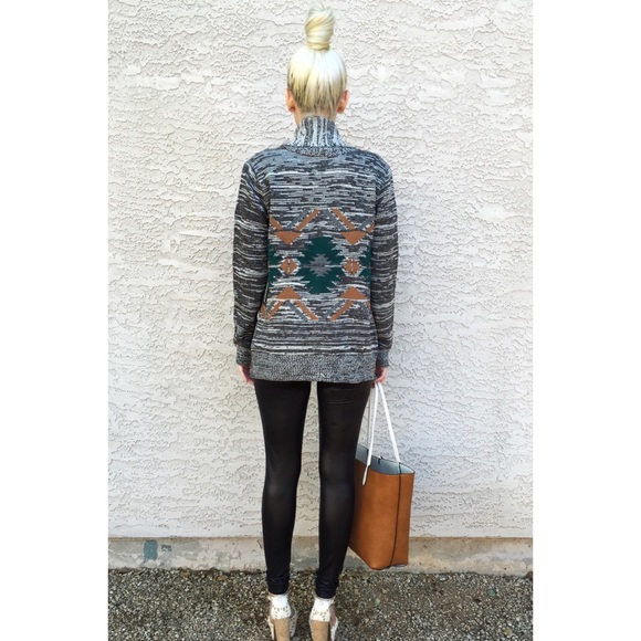 🌲Buy 1 Get 1 Free🌲 Aztec shall collar sweater - Picture 3 of 4