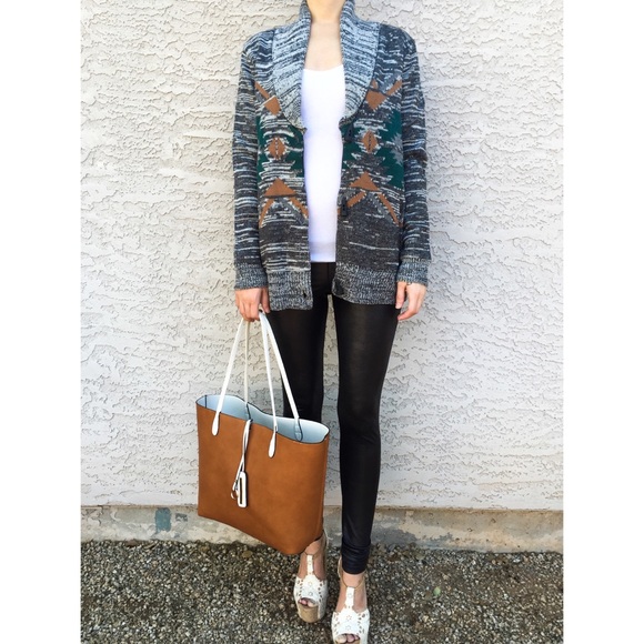 🌲Buy 1 Get 1 Free🌲 Aztec shall collar sweater - Picture 4 of 4