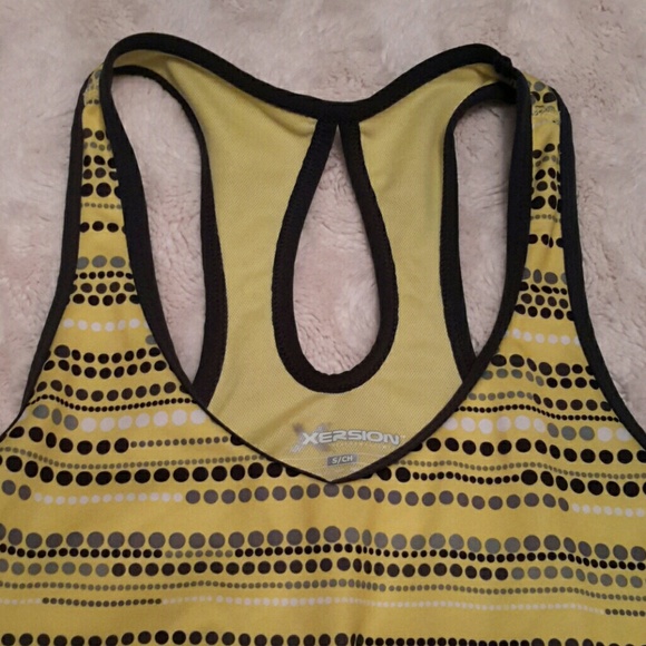 Xersion Sport Workout Top