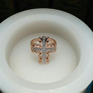 Filagree Cross Ring (NWOT)