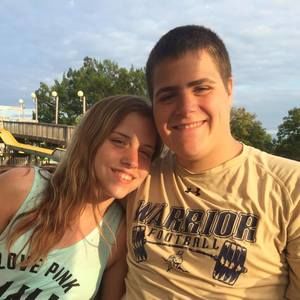 Meet your Posher, Marisa