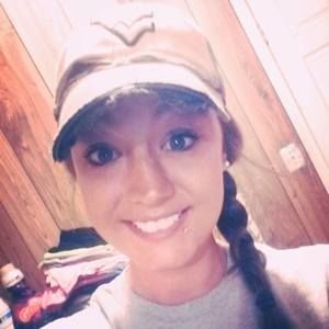 Meet your Posher, Desiree