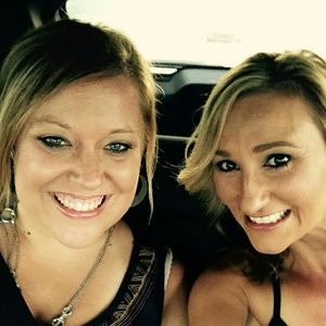 Meet your Posher, Holly