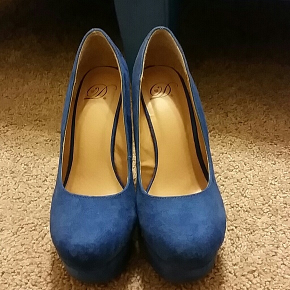 Suede blue heels