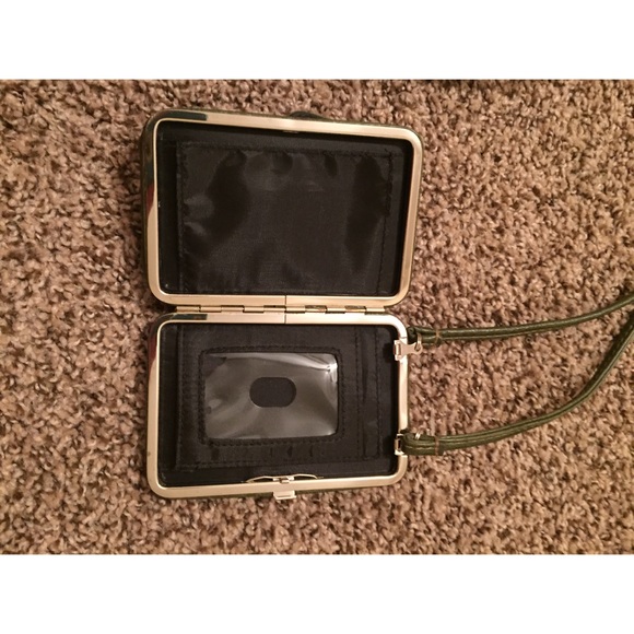 Crossbody Wallet - Picture 2 of 3