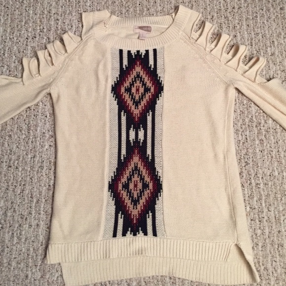 Sweater - Picture 2 of 3