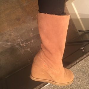 Rocket dog perfect tan boots