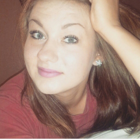 Meet your Posher, Logan - Picture 1 of 1